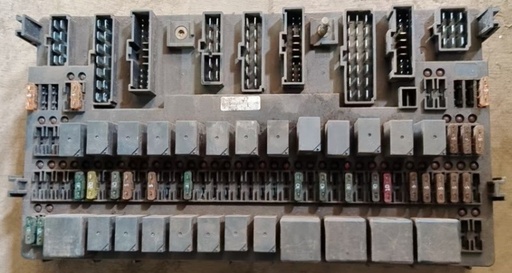 [1020605348] PCB distribution board